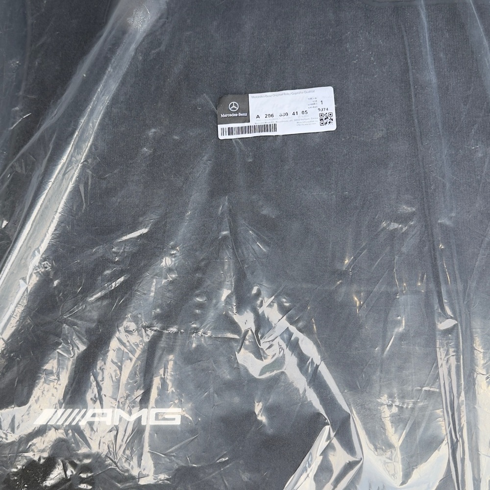 Mercedes-Benz Original Car Part/Floor mats set - Picture 3 of 4